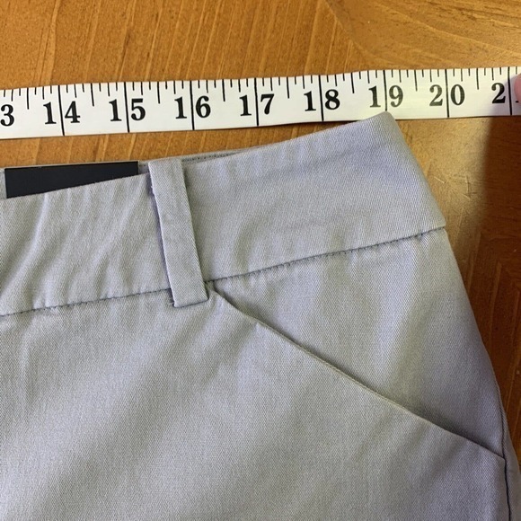 Lane Bryant Women's Grey Plus Sized 14 Bermuda Shorts Stretch NWT - Picture 5 of 7